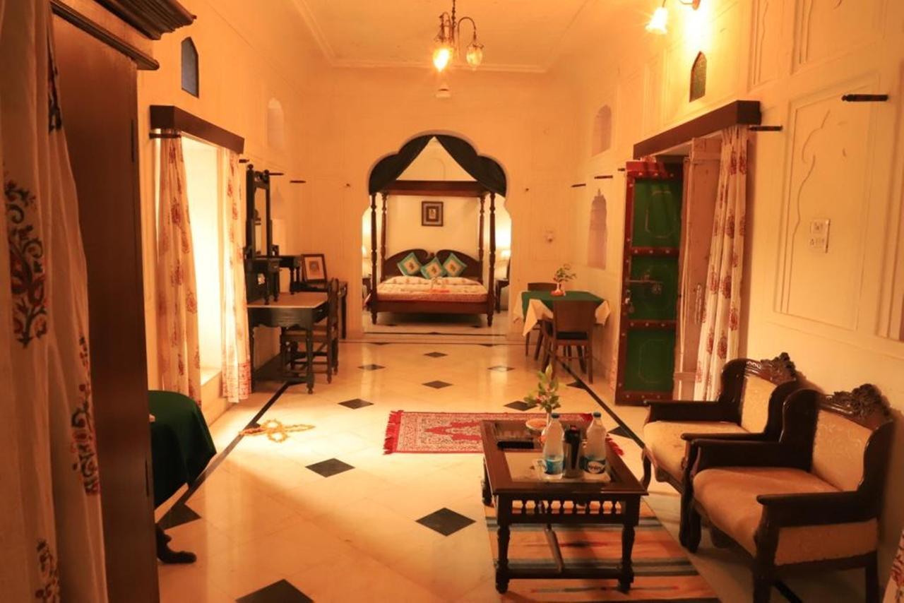 Mahal Khas Palace Bharatpur Exteriör bild